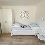 House On Poscienny Semesterbostad *