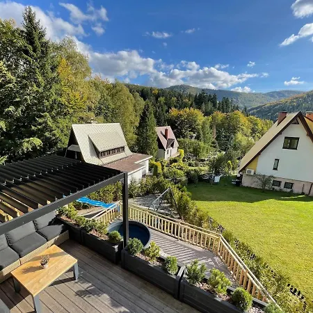 بيت للعطل House On Poscienny برينا
